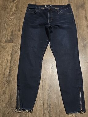 Kut from the Kloth Jeans Blue Skinny Ankle Zips Size 12 Stretch Women Frayed